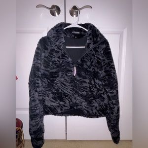 Lululemon Scuba oversized Fleece funnel neck! 🖤